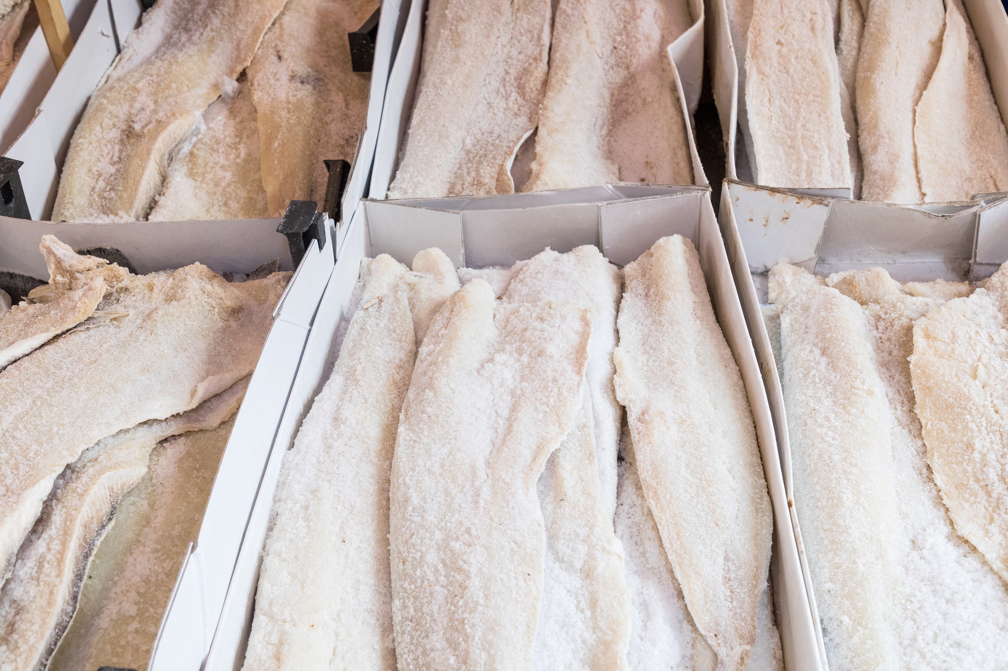 gesalzener-fisch-nutriks-adobestock-183209461-lizenziert-standard